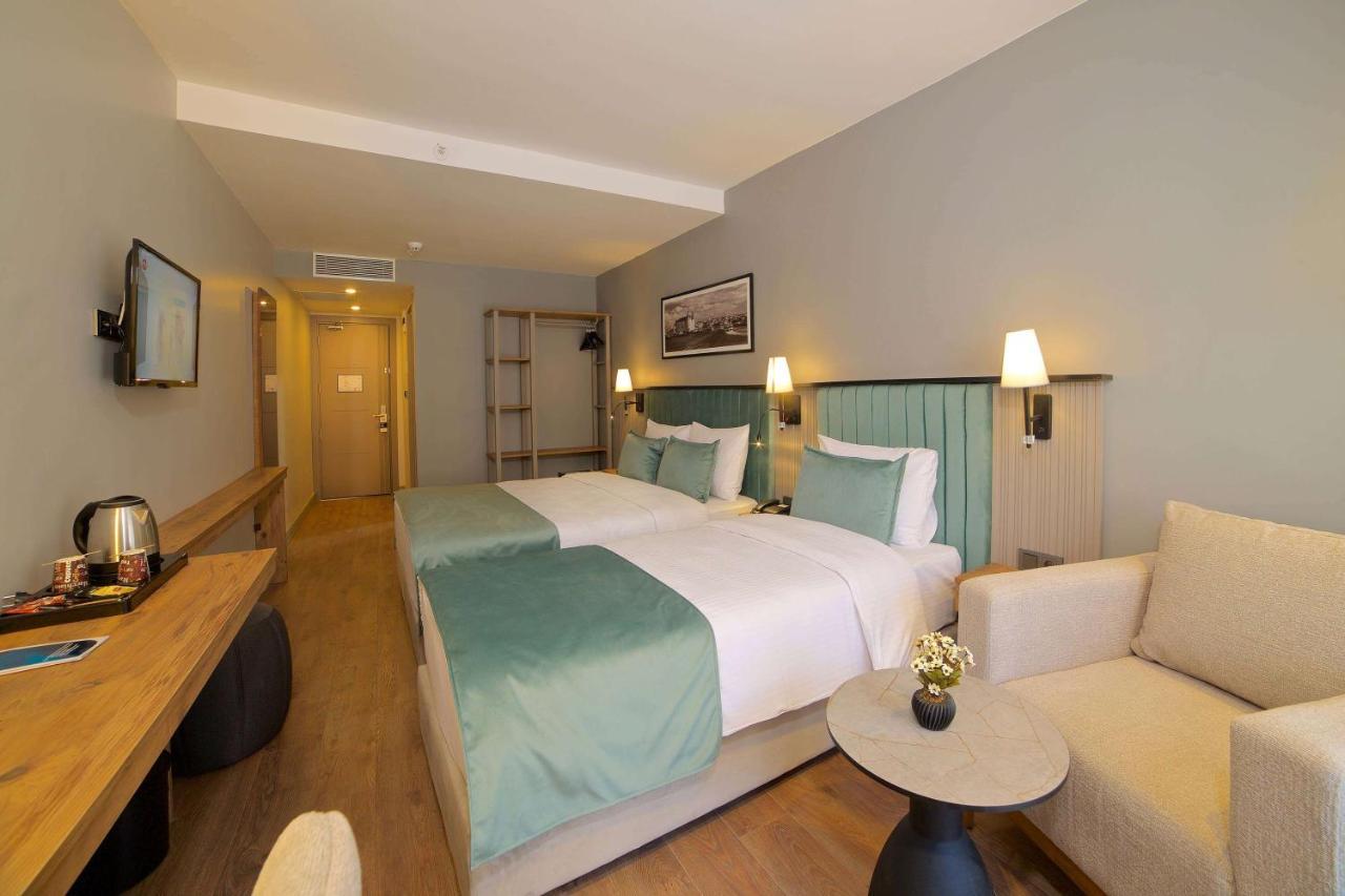 Days Inn By Wyndham Istanbul Arnavutkoy Eksteriør billede