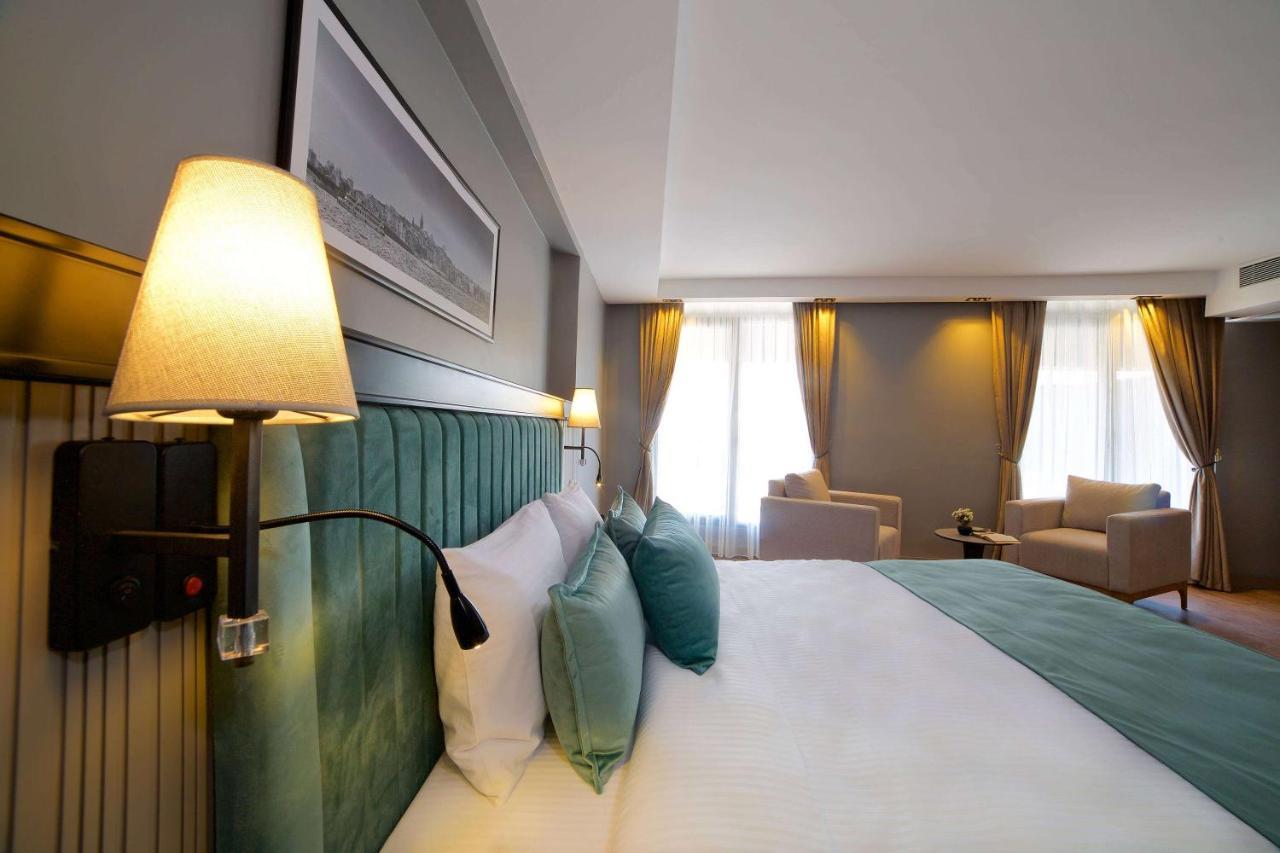 Days Inn By Wyndham Istanbul Arnavutkoy Eksteriør billede
